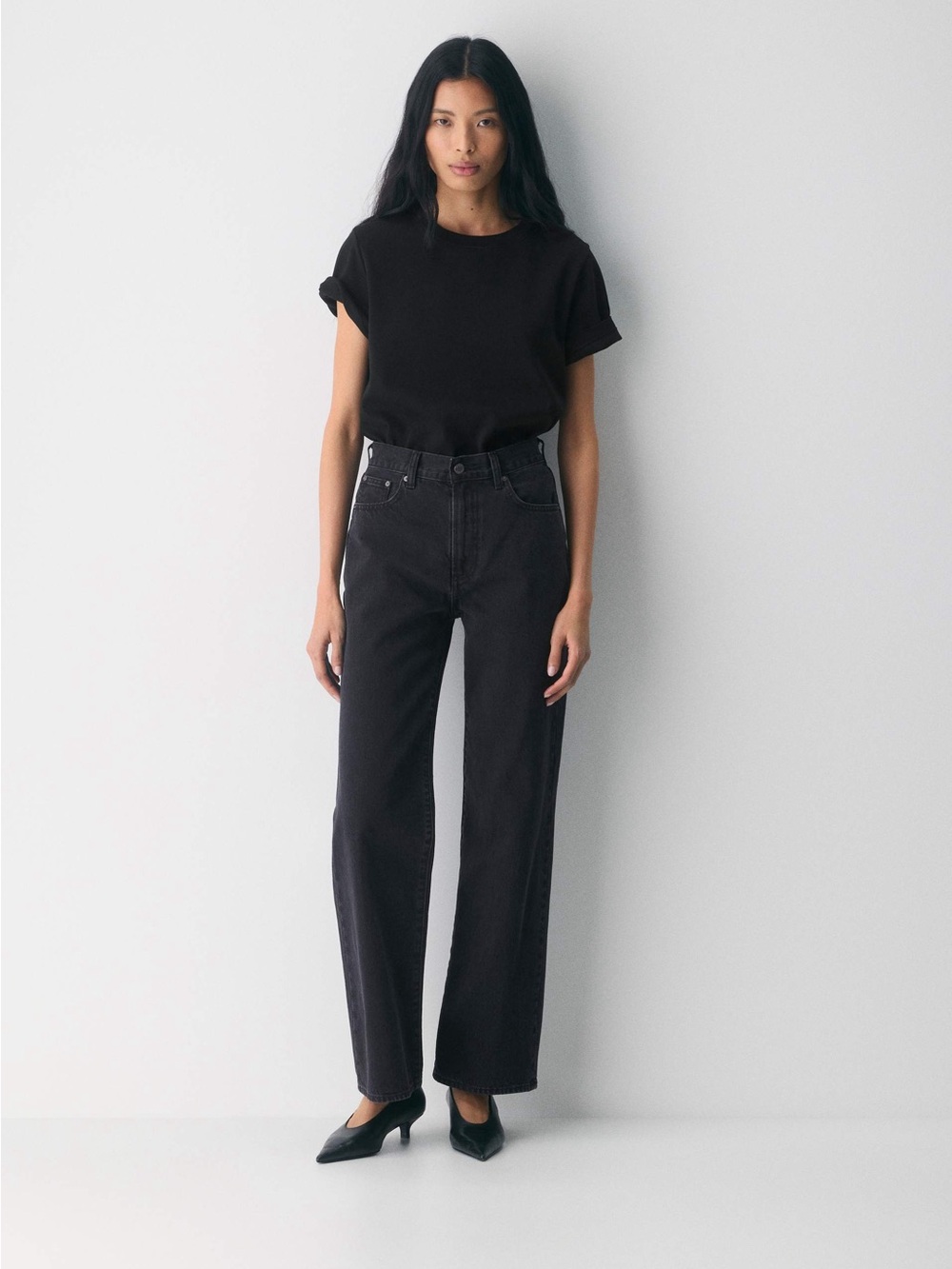 Denim Forum Black Straight-Leg Jeans